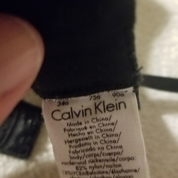 COPY - Calvin Klein bra - Picture 2 of 5